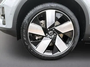 Volvo EX40 82kWh Twin Motor AWD Xcentric Edition