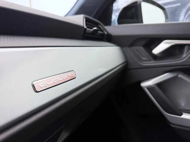 Audi Q3 45 TFSI advanced quattro S-tronic