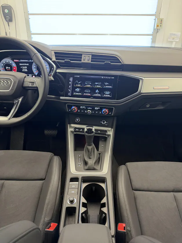 Audi Q3 45 TFSI advanced quattro S-tronic