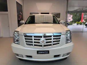 Cadillac Escalade 6.0 Hybrid Platinum Edition