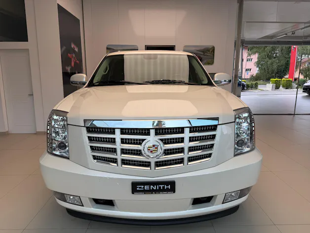 Cadillac Escalade 6.0 Hybrid Platinum Edition