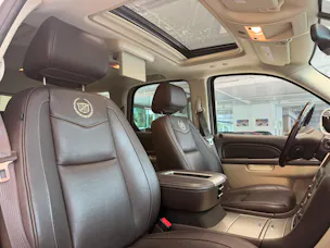 Cadillac Escalade 6.0 Hybrid Platinum Edition