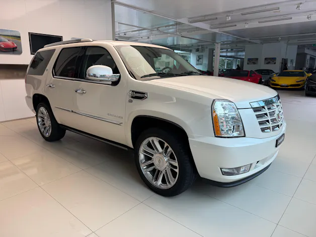 Cadillac Escalade 6.0 Hybrid Platinum Edition