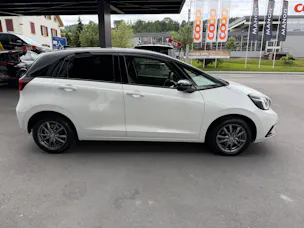 Honda Jazz 1.5i-MMD Elegance E-CVT