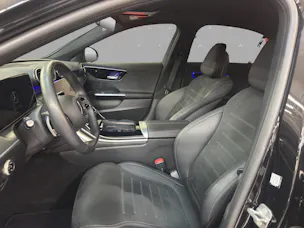 Mercedes-Benz C 200 - AMG / 360 Grad Kamera / Spur-Assistent / Winkel-Assistent