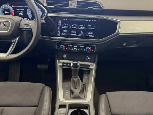 Audi Q3 45 TFSI quattro S-tronic