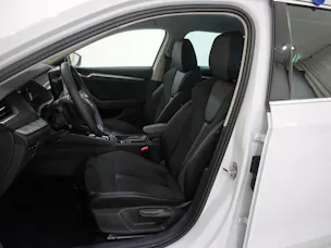 Škoda Octavia 1.5 TSI mHEV Selection-Lounge DSG