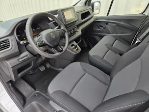 RENAULT Trafic Kaw. 3.0 t L2 H1 2.0 dCi Blue 150 Advance