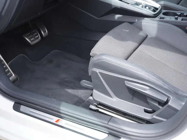 Audi A3 Sportback 35 TFSI Attraction S-tronic S-LINE!!!