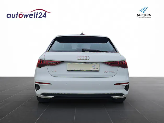 Audi A3 Sportback 35 TFSI Attraction S-tronic S-LINE!!!