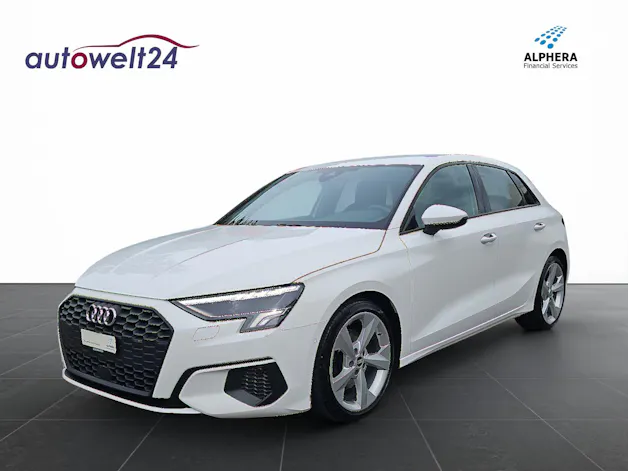 Audi A3 Sportback 35 TFSI Attraction S-tronic S-LINE!!!