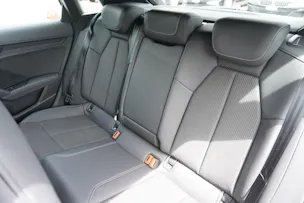 Audi A3 Sportback 35 TFSI Attraction S-tronic S-LINE!!!