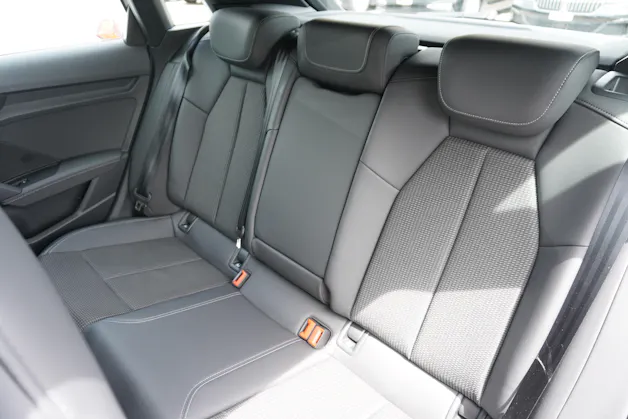 Audi A3 Sportback 35 TFSI Attraction S-tronic S-LINE!!!