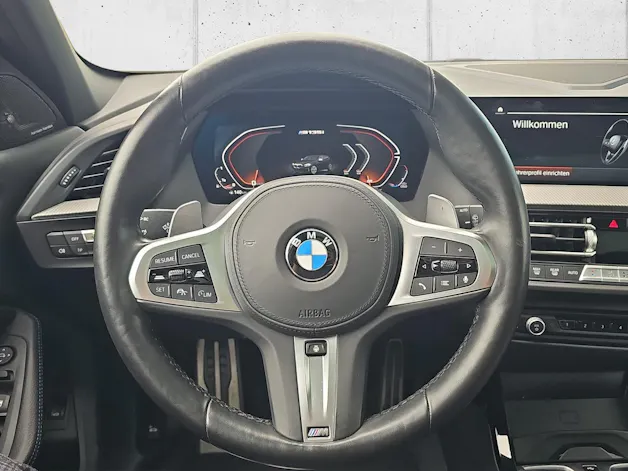 BMW M135i xDrive