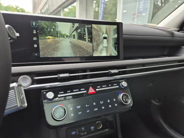 Hyundai Tucson 1.6 T-GDi HEV Vertex Swiss Edition 4WD