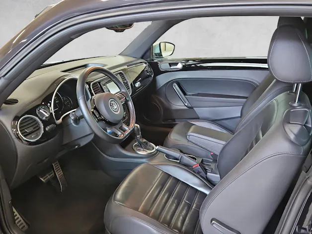 VW Beetle 2.0 TSI Sport DSG