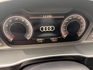 Audi Q3 35 TFSI S line Attraction S-tronic