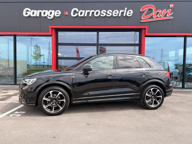 Audi Q3 35 TFSI S line Attraction S-tronic