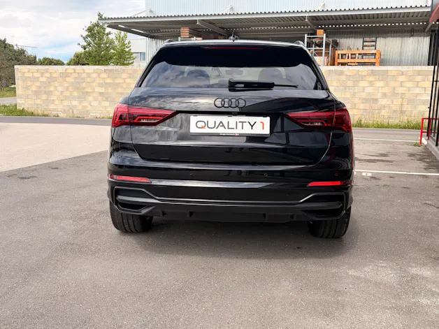 Audi Q3 35 TFSI S line Attraction S-tronic