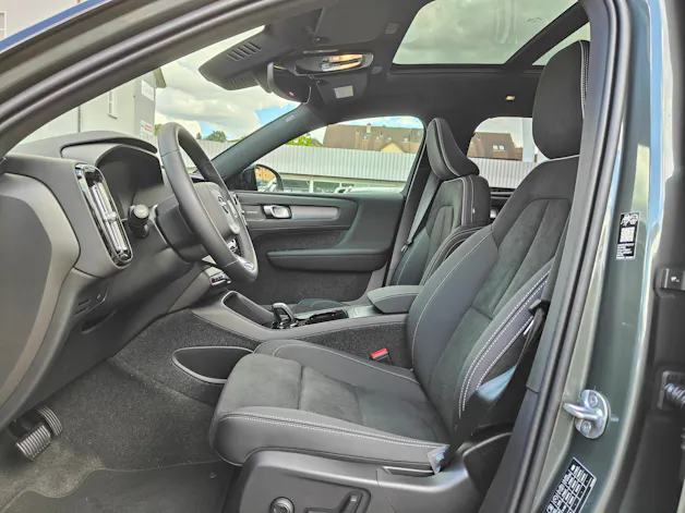 Volvo EX40 82kWh Twin Motor AWD Xcentric Edition