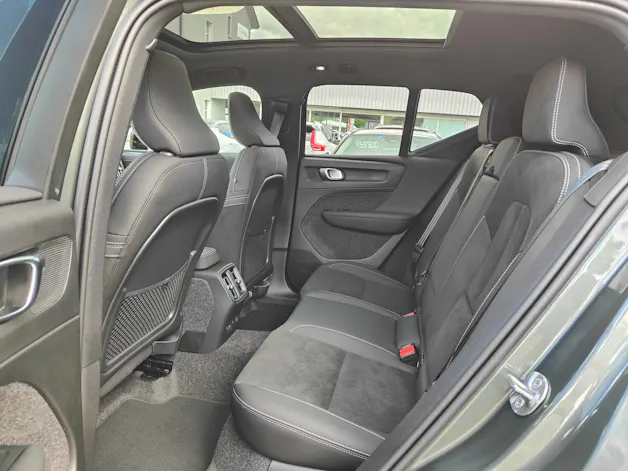 Volvo EX40 82kWh Twin Motor AWD Xcentric Edition