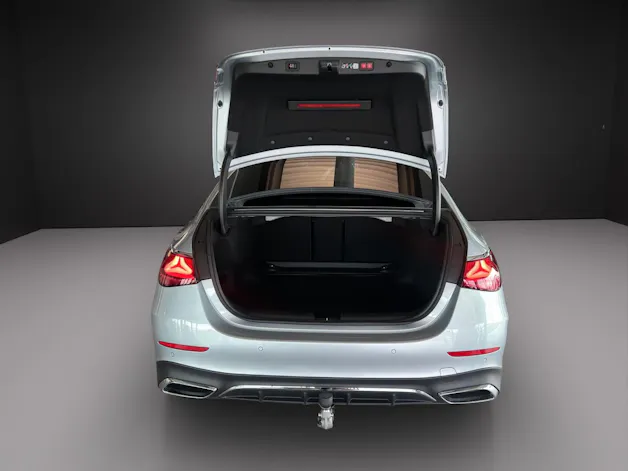 Mercedes-Benz E 220 d 4Matic