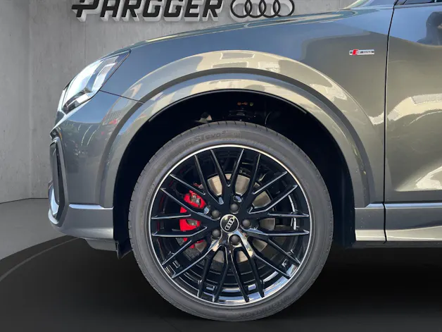 Audi Q2 40 TFSI S line Attraction quattro S-tronic