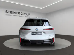 BMW iX xDrive45 M Sport