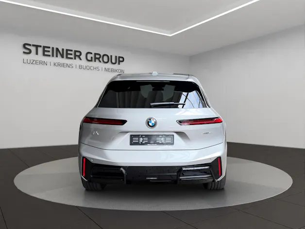 BMW iX xDrive45 M Sport