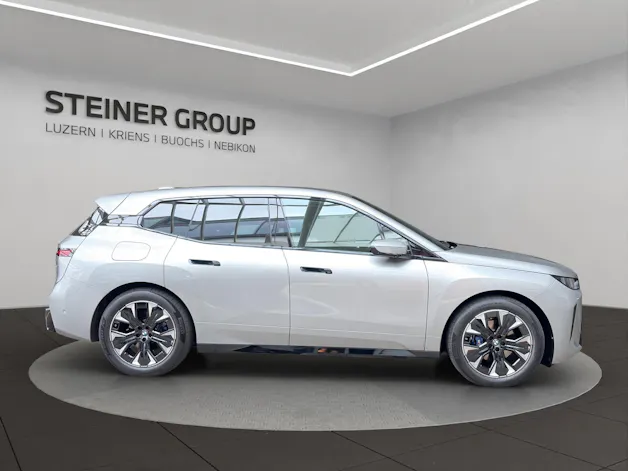 BMW iX xDrive45 M Sport