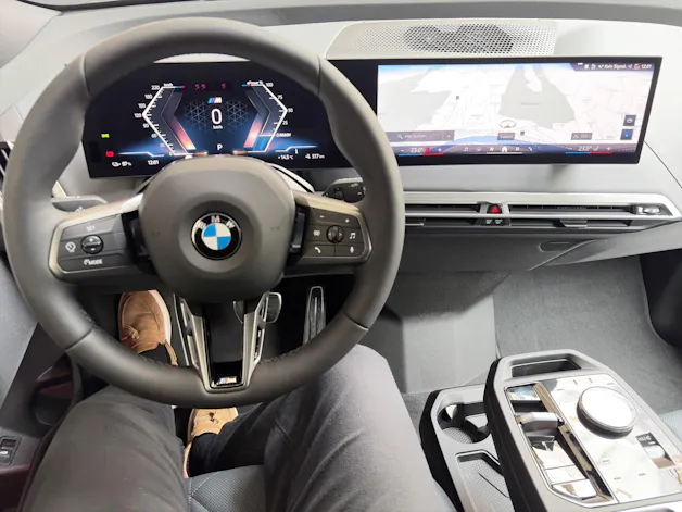 BMW iX xDrive45 M Sport