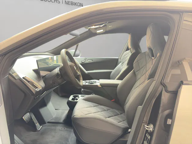 BMW iX xDrive45 M Sport