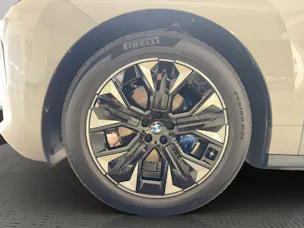 BMW iX xDrive45 M Sport