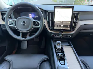 Volvo XC60 2.0 T6 TE Plus Dark eAWD