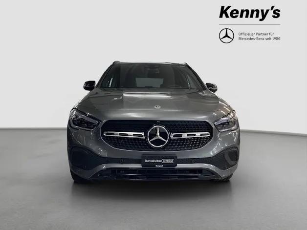 Mercedes-Benz GLA 200 d Progressive 4MATIC