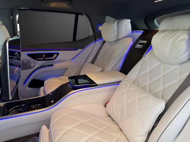 Mercedes-Benz EQS SUV 680 Maybach