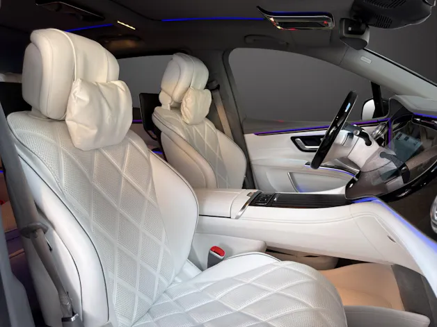 Mercedes-Benz EQS SUV 680 Maybach