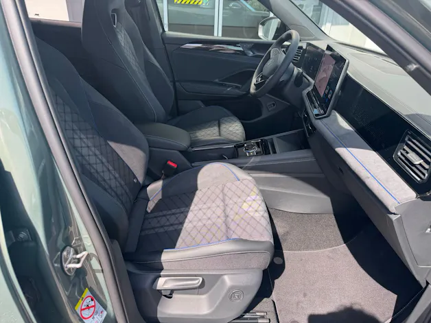 VW Tiguan 2.0 TSI DSG R-Line 4Motion