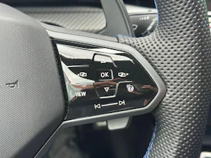 VW Golf 2.0 TSI R DSG 4Motion R Performance