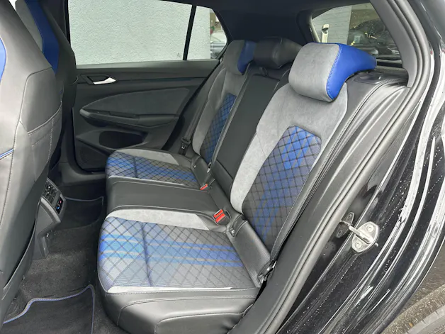 VW Golf 2.0 TSI R DSG 4Motion R Performance