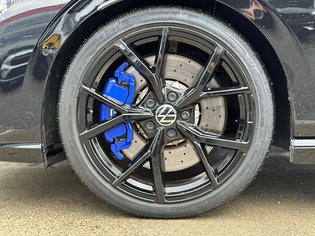 VW Golf 2.0 TSI R DSG 4Motion R Performance