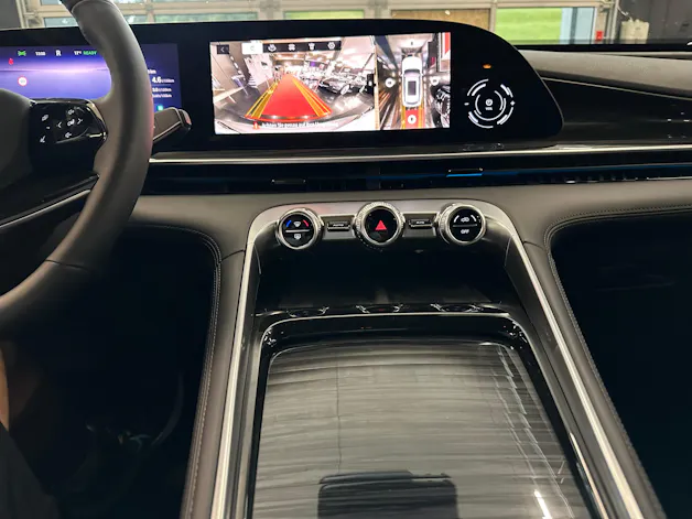 OMODA 9 PHEV SHS Exclusive AWD