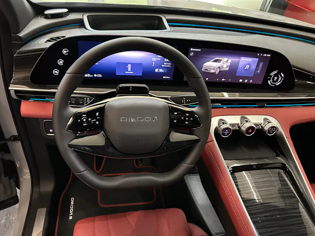 OMODA 9 PHEV SHS Exclusive AWD