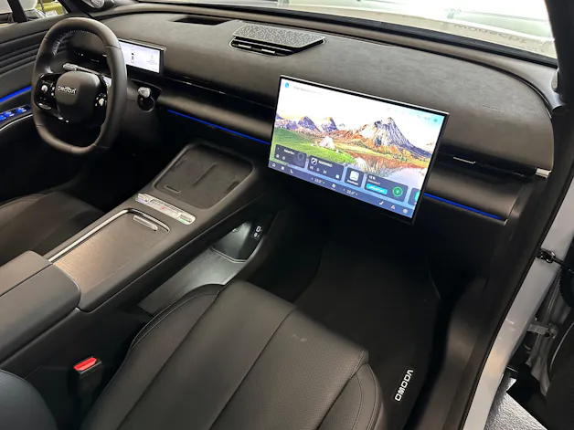 OMODA 7 1.5T SHS PHEV Luxury