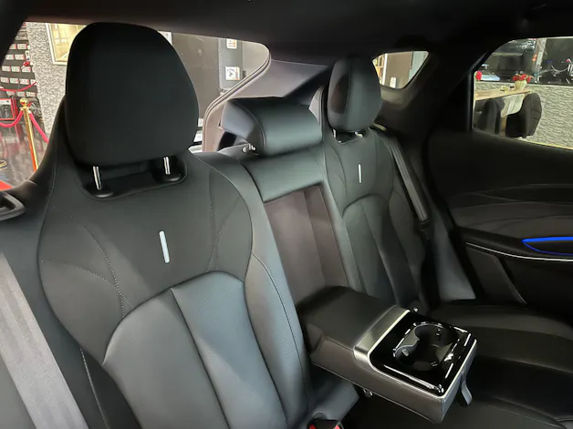 OMODA 7 1.5T SHS PHEV Luxury