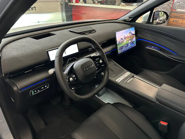 OMODA 7 1.5T SHS PHEV Luxury