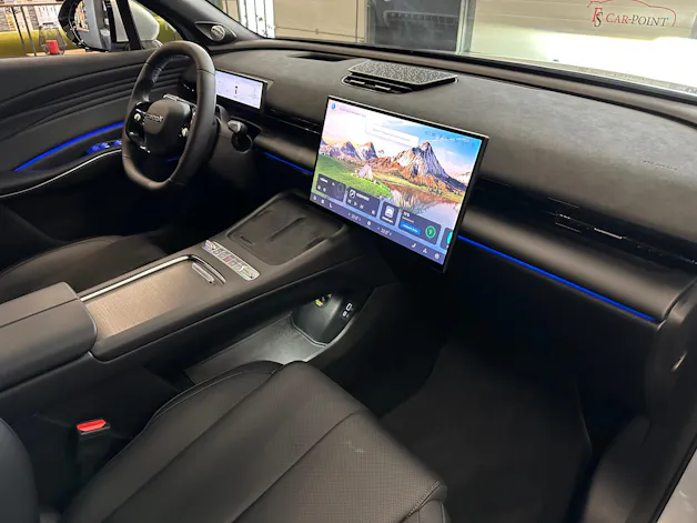 OMODA 7 1.5T SHS PHEV Luxury