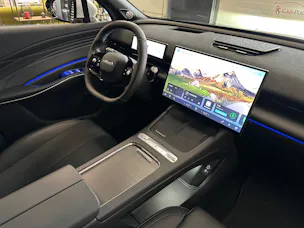 OMODA 7 1.5T SHS PHEV Luxury