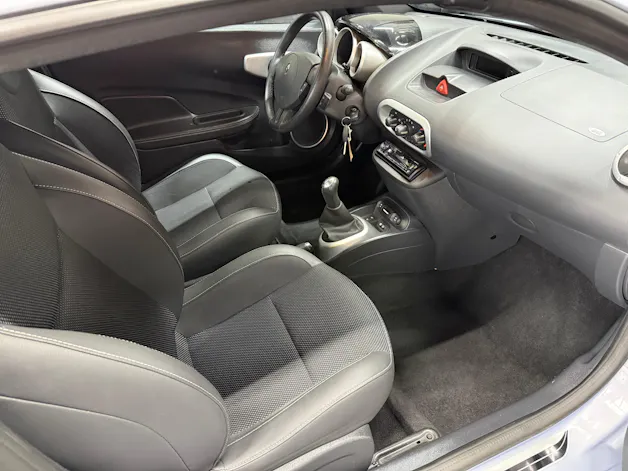 Renault Wind 1.2 16V T Dynamique