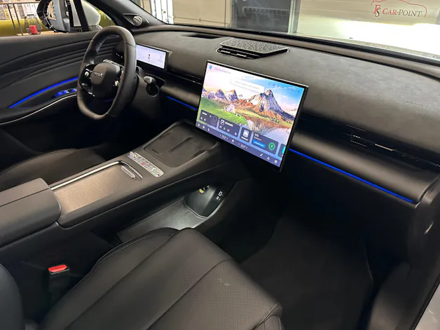 OMODA 7 1.5T SHS PHEV Luxury